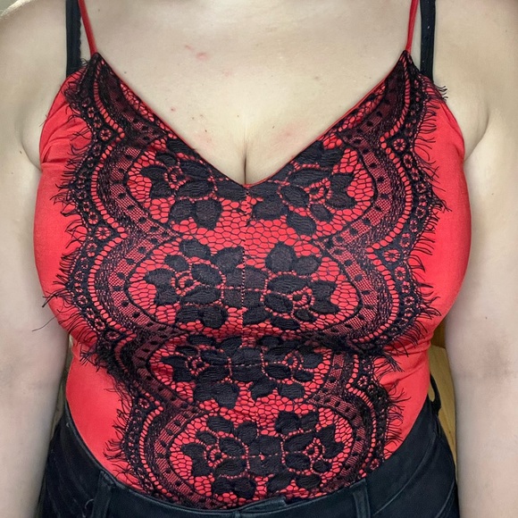 Red lace skinny strap body suit - Picture 3 of 3